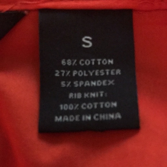 Investments Blouse in tomato Red. Size S Pin tuck detail in front Career wear - Picture 5 of 8